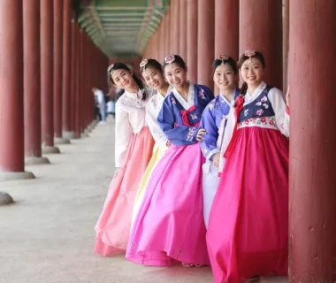Trang phục truyền thống Hàn Quốc – vẻ đẹp và ý nghĩa của Hanbok